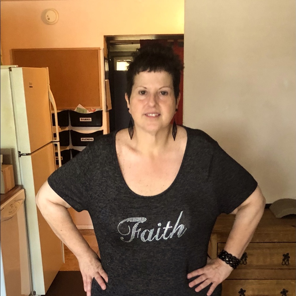 Meet your Posher, Angela